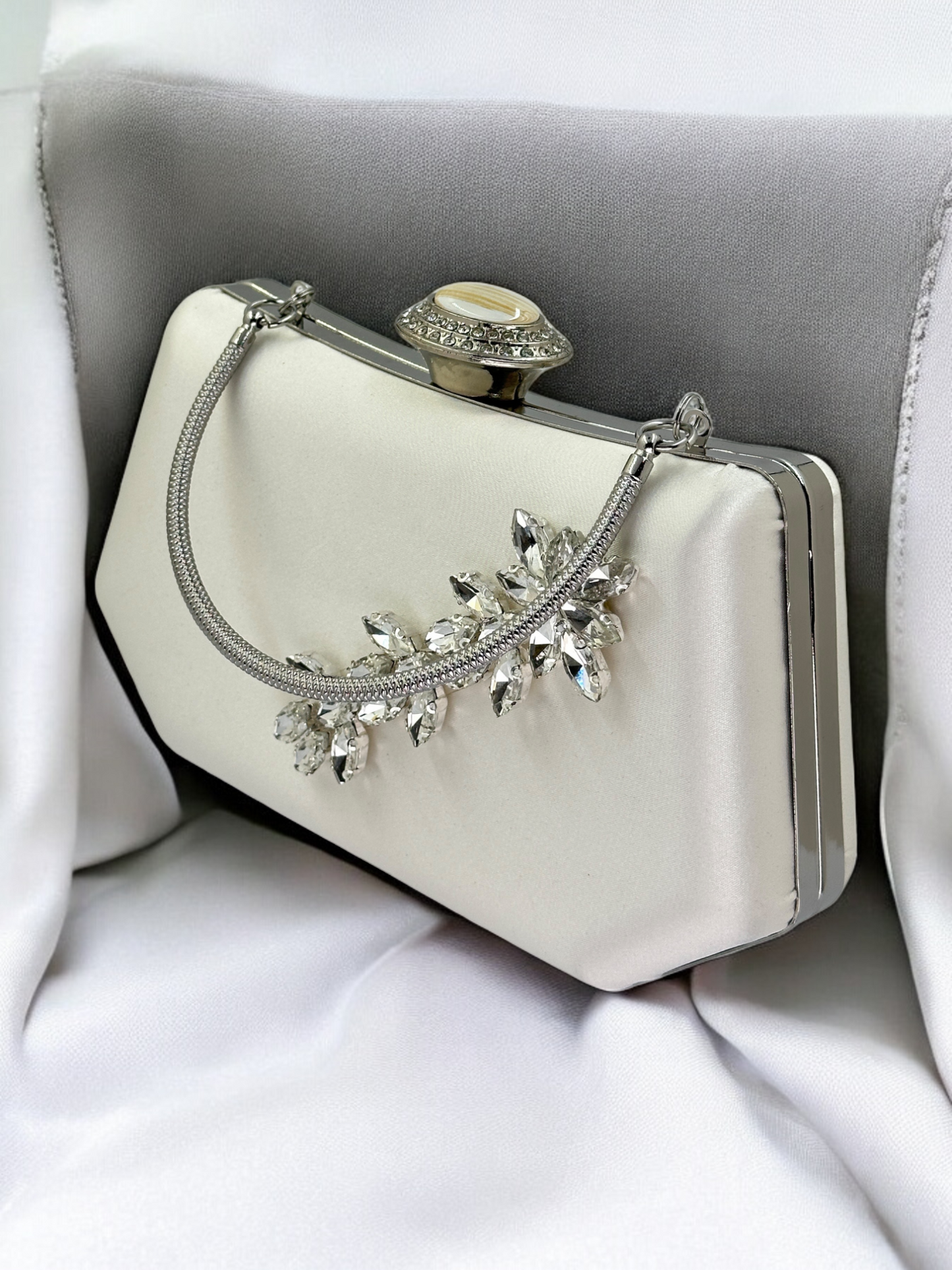 Ekru Saten Kristal İnci Detaylı Lüks Abiye Çanta | Gece Clutch
