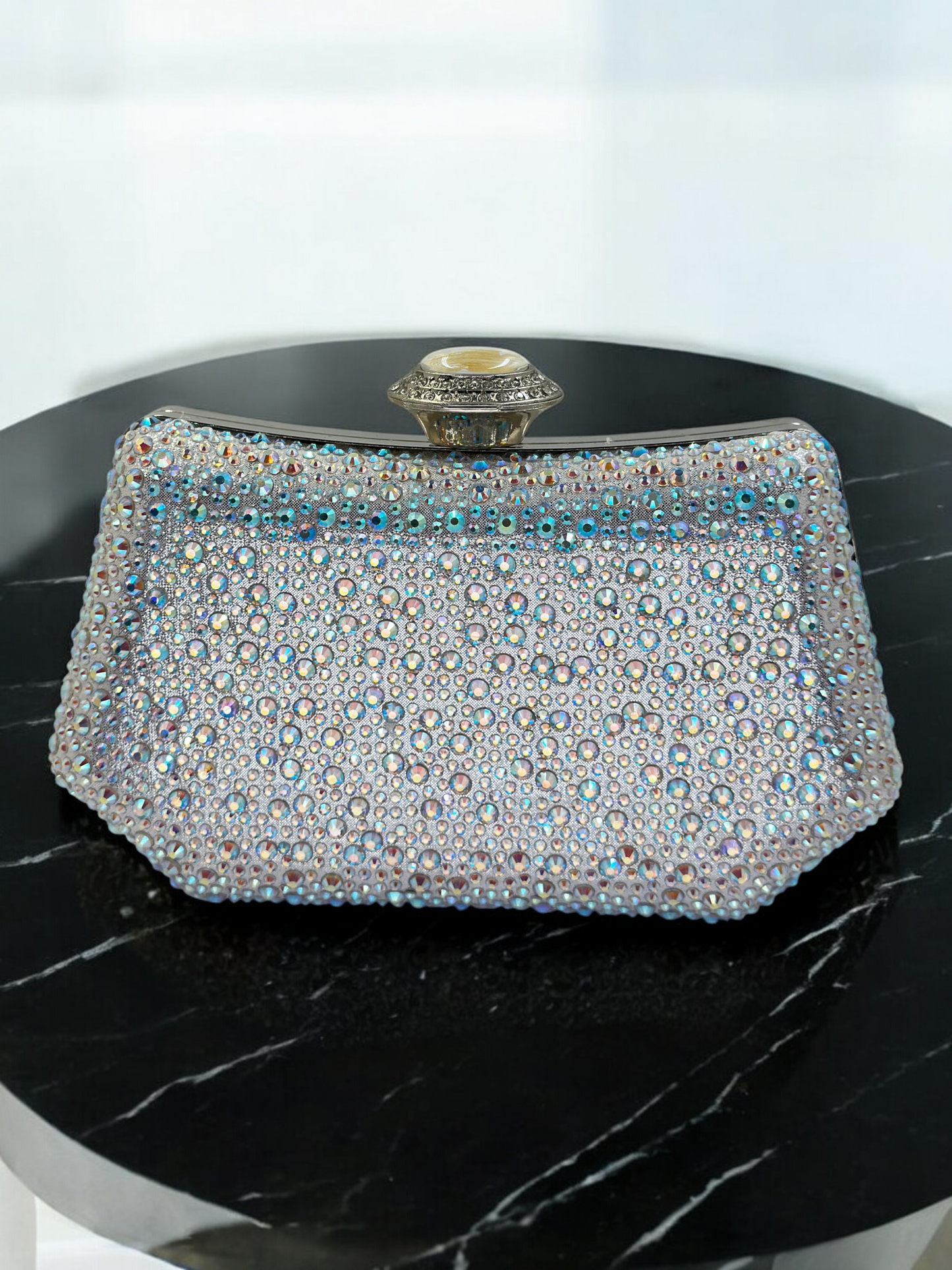 Lüks Kristal ve İnci Gece Çantası Clutch