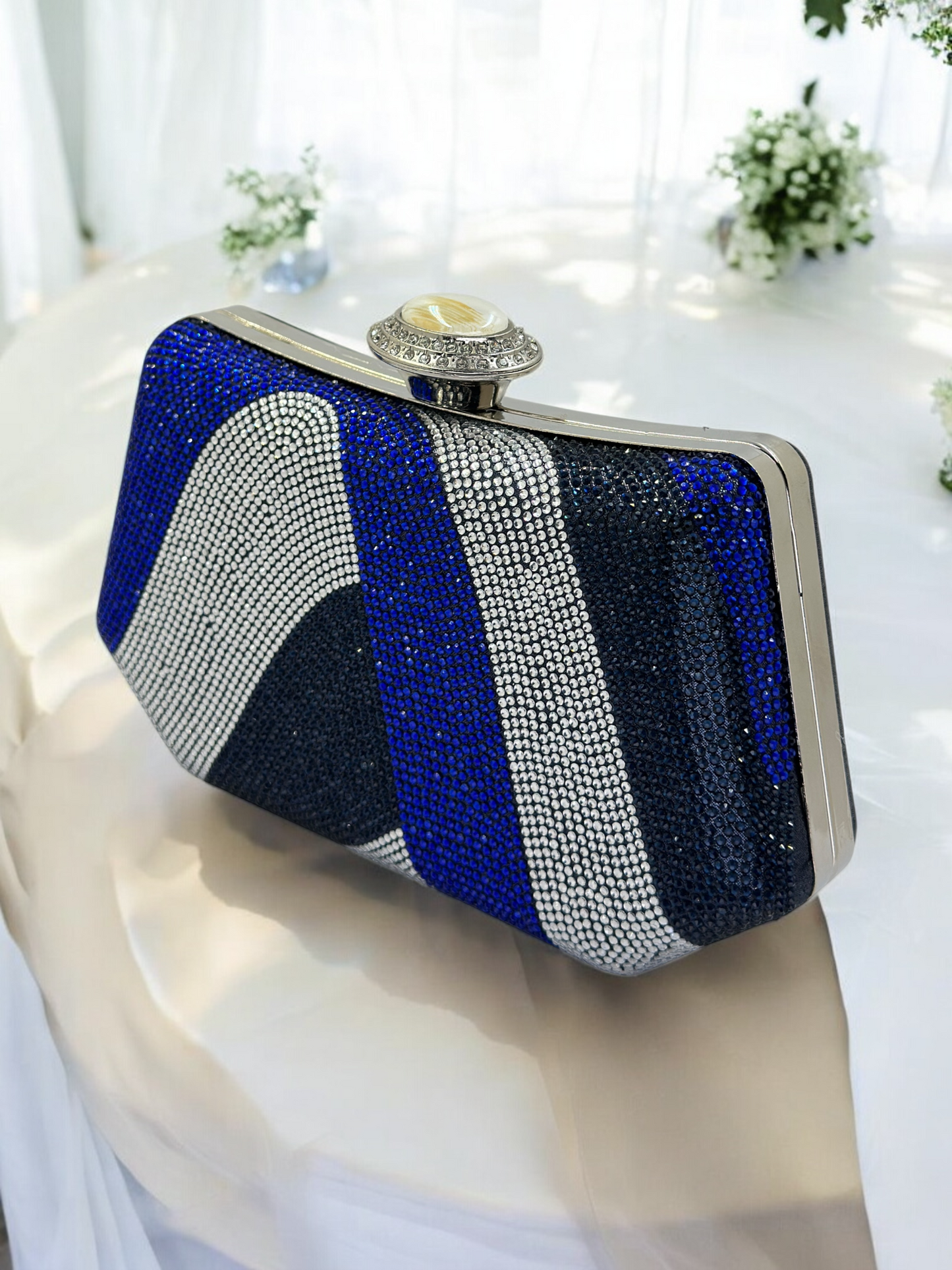 Lüks Kristal ve İnci Gece Çantası Clutch