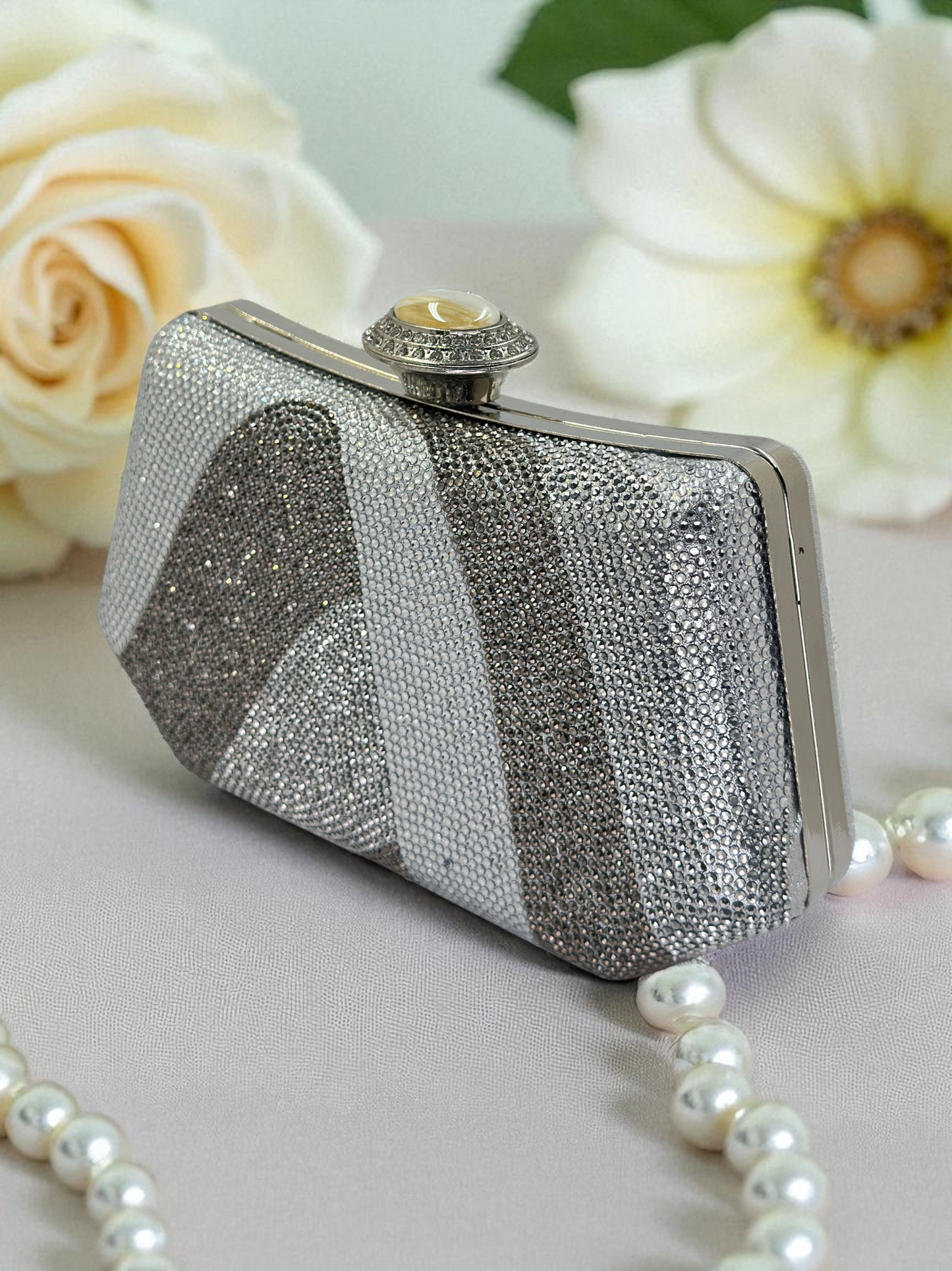Lüks Kristal ve İnci Gece Çantası Clutch
