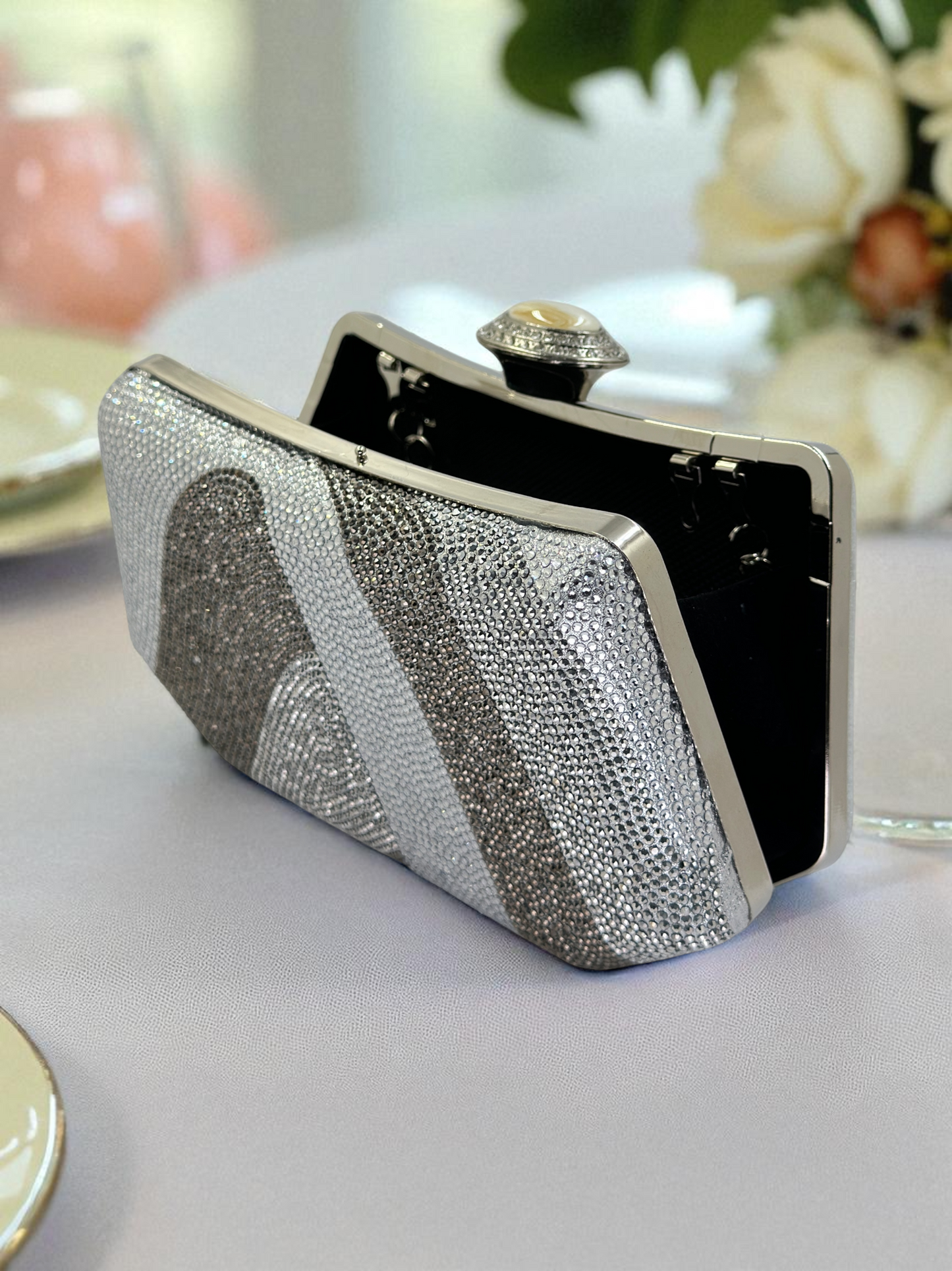 Lüks Kristal ve İnci Gece Çantası Clutch