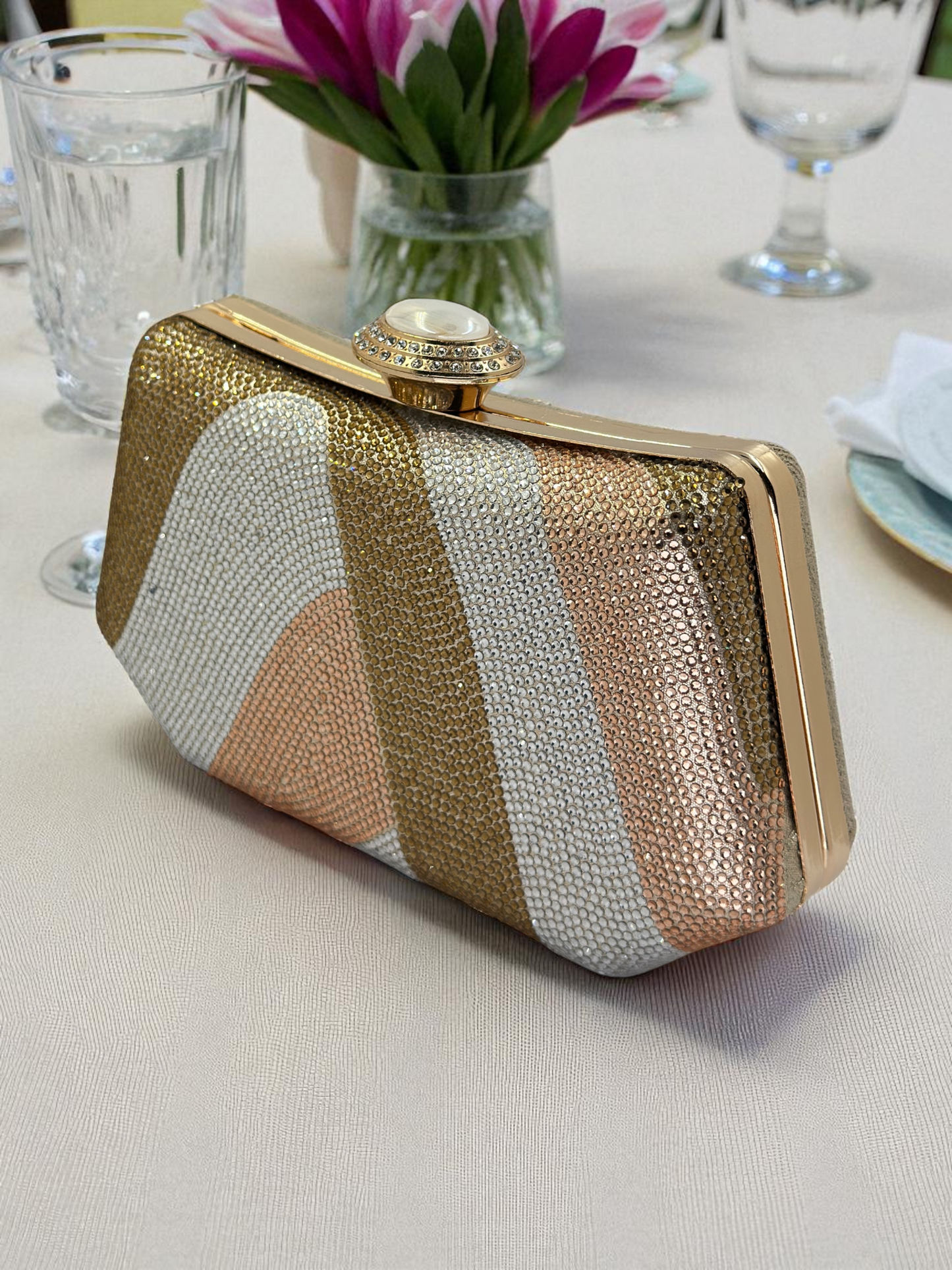 Lüks Kristal ve İnci Gece Çantası Clutch
