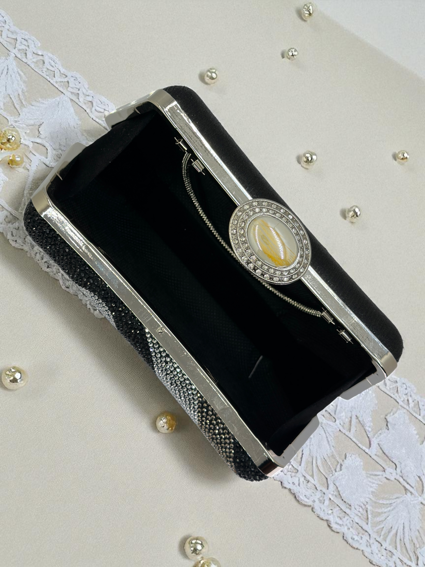 Lüks Kristal ve İnci Gece Çantası Clutch