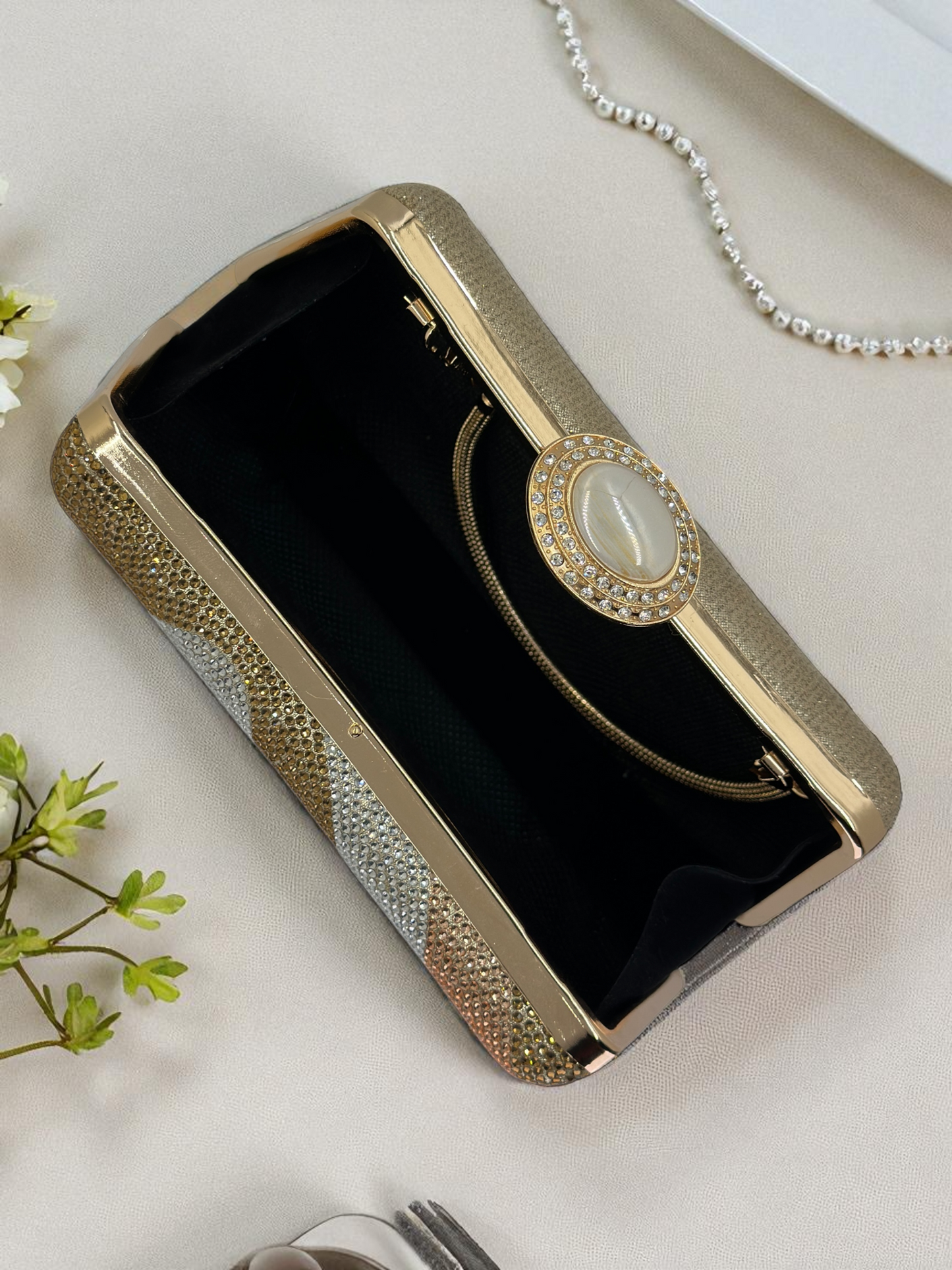 Lüks Kristal ve İnci Gece Çantası Clutch