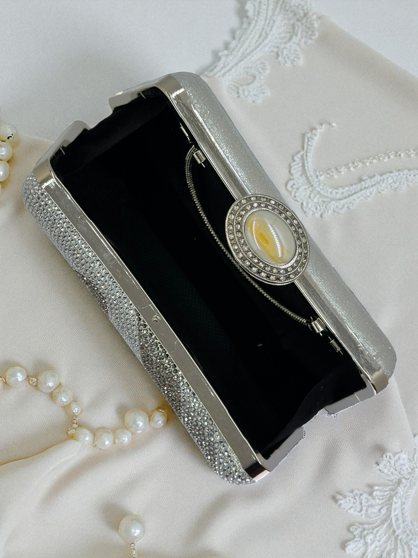 Lüks Kristal ve İnci Gece Çantası Clutch