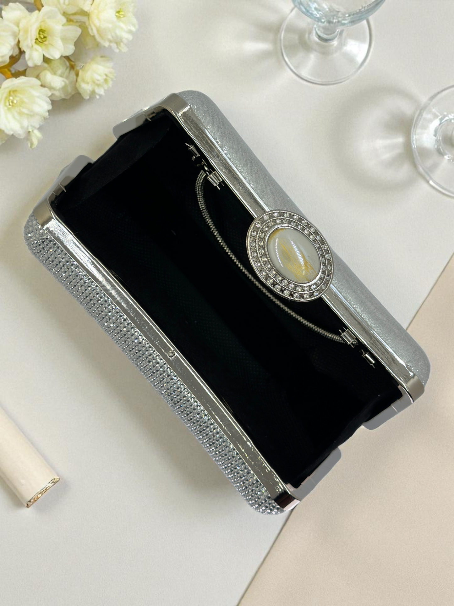 Full Kristal ve İnci Abiye Çanta | Lüks Gümüş Gece Clutch