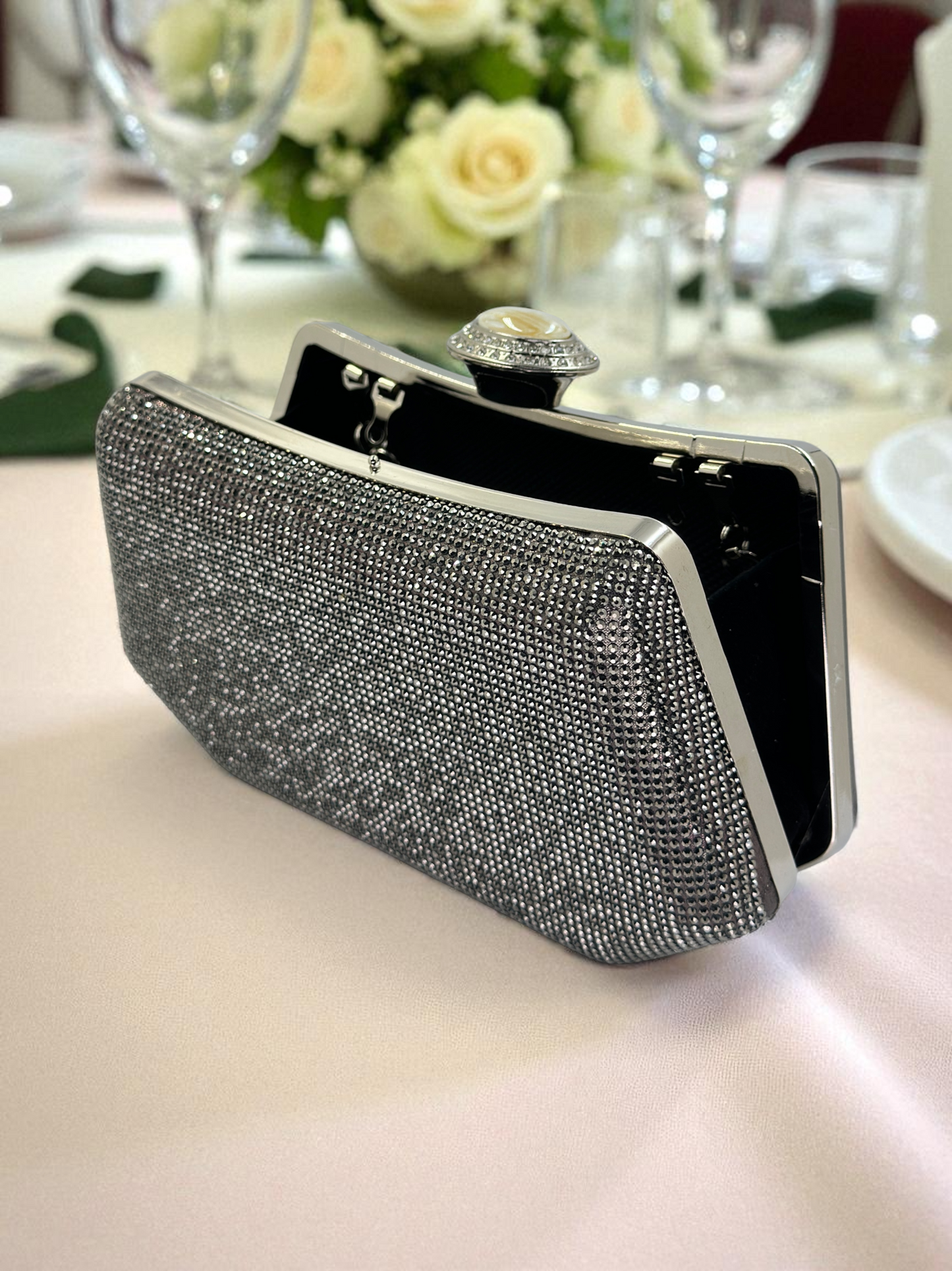 Full Kristal ve İnci Abiye Çanta | Lüks Gümüş Gece Clutch