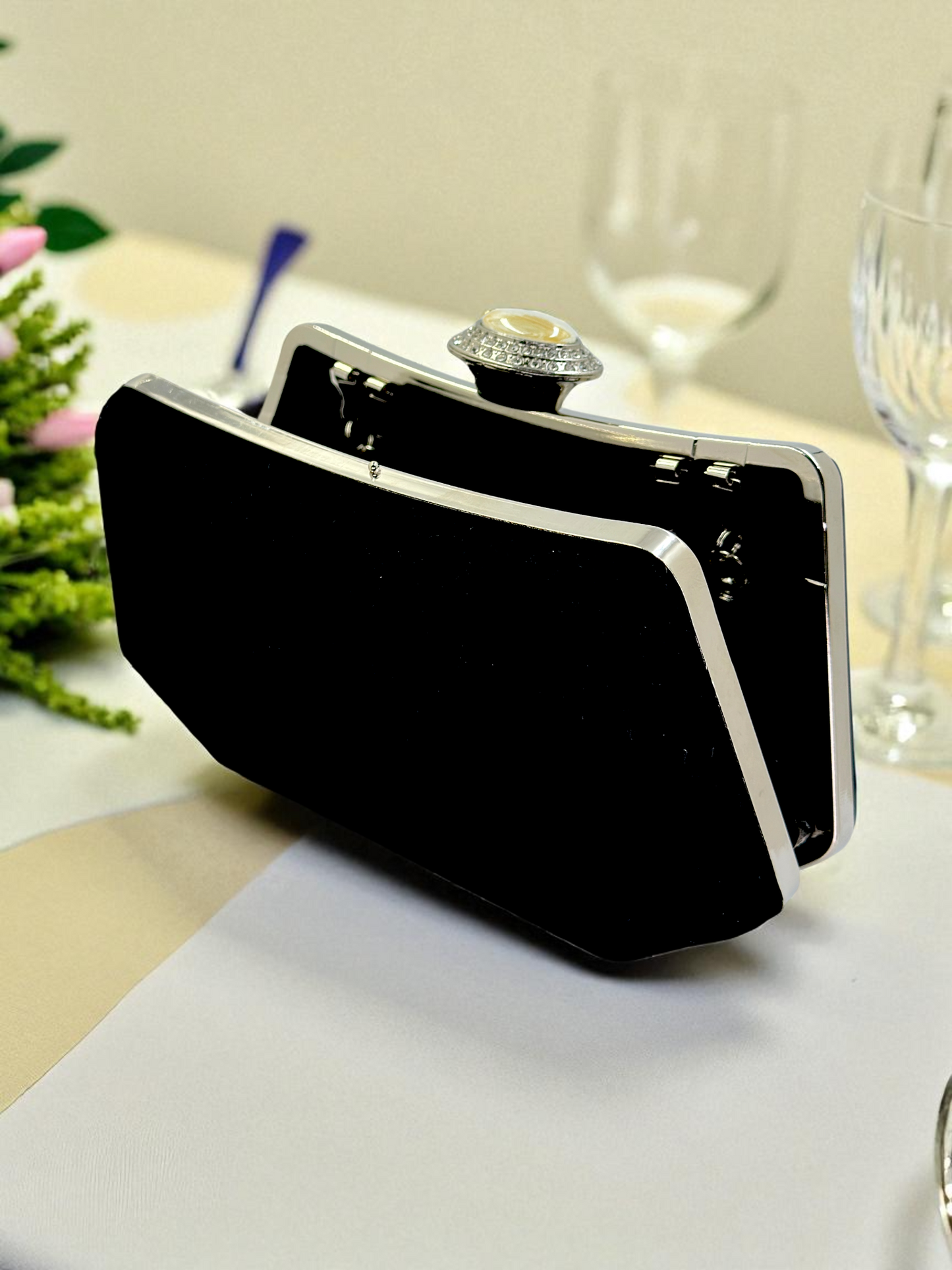 Siyah Kristal Taşlı İnci Detaylı Lüks Abiye Çanta Clutch