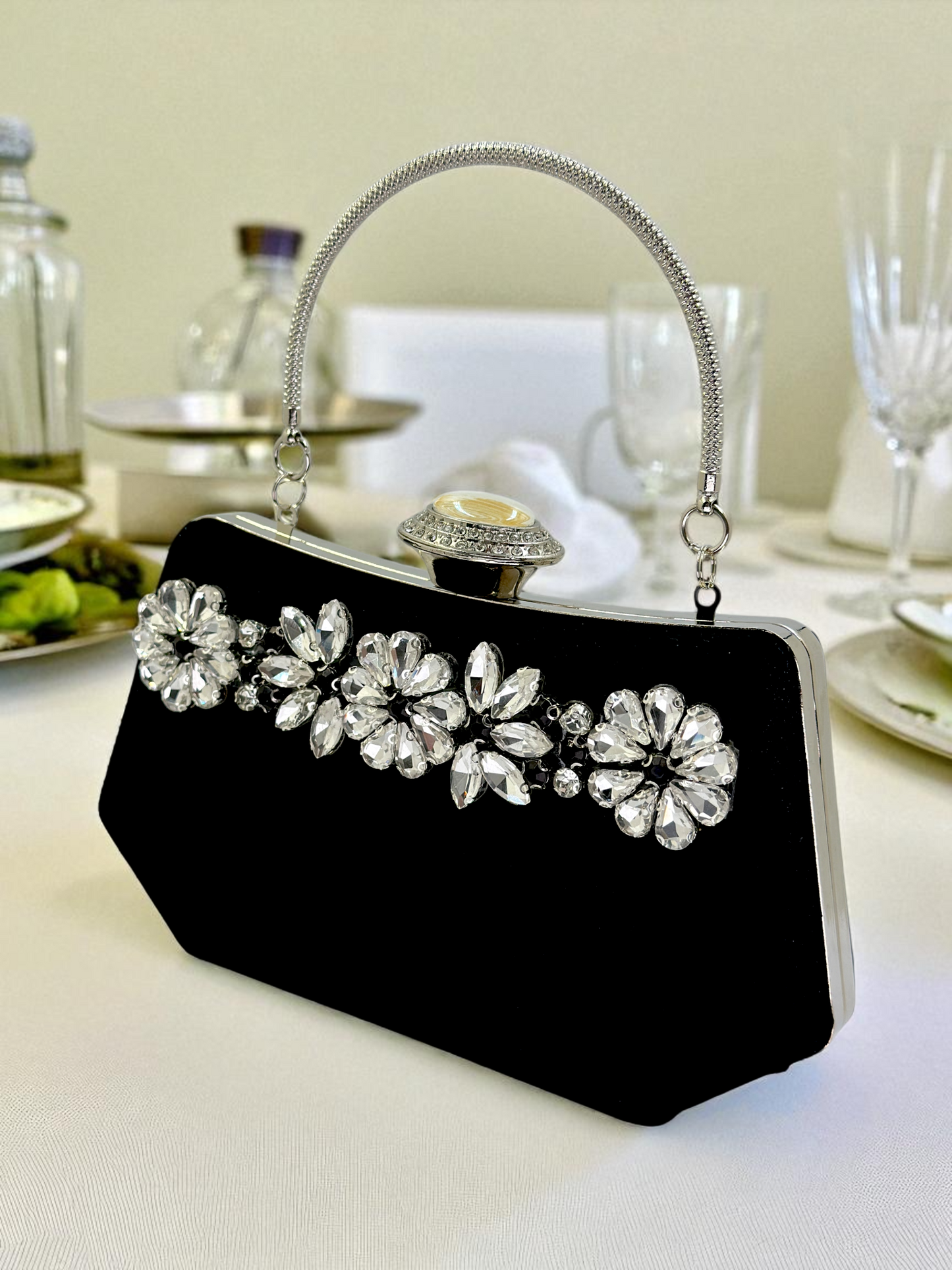 Siyah Kristal Taşlı İnci Detaylı Lüks Abiye Çanta Clutch