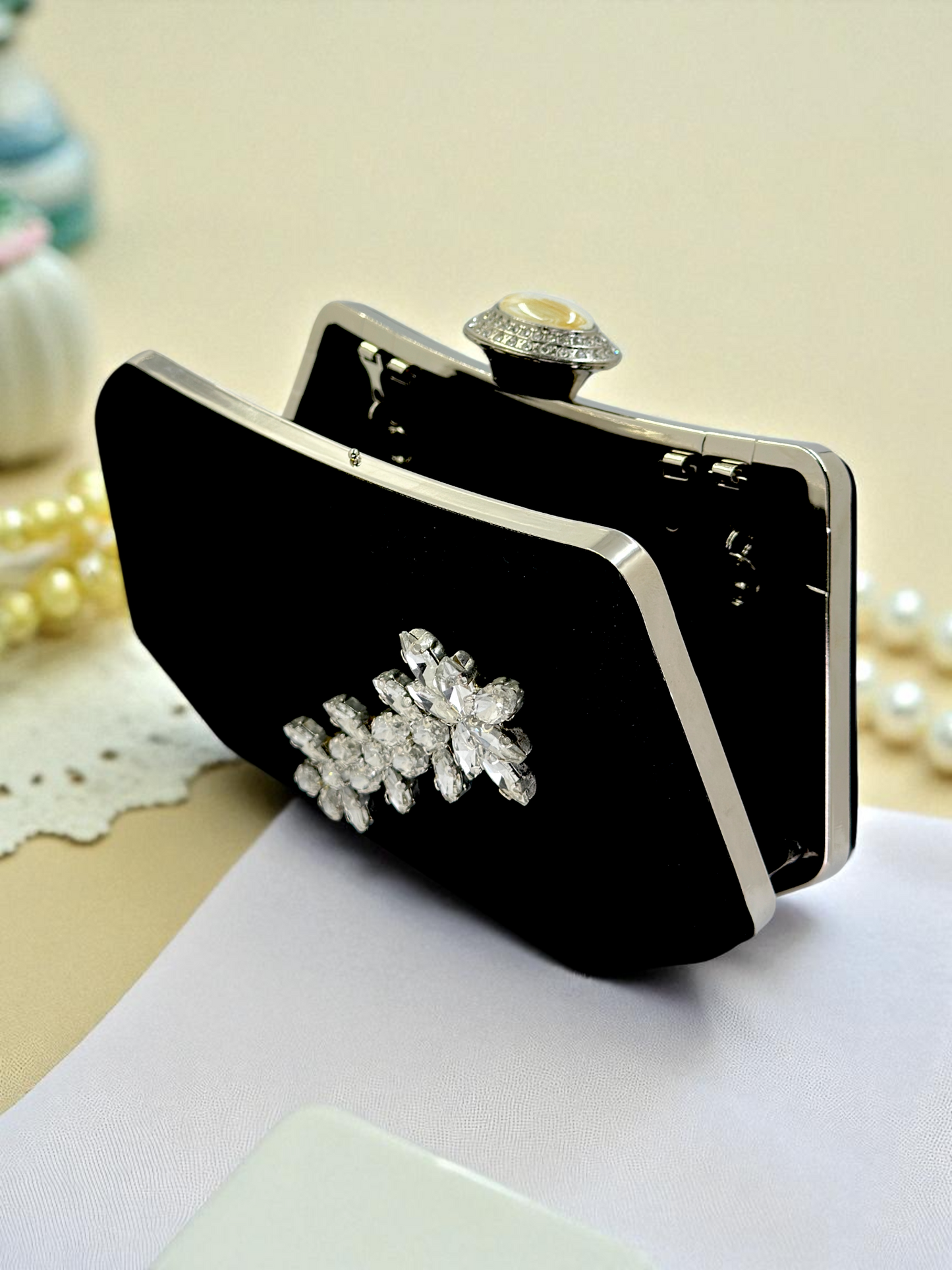 Siyah Kristal Taşlı İnci Detaylı Lüks Abiye Çanta Clutch
