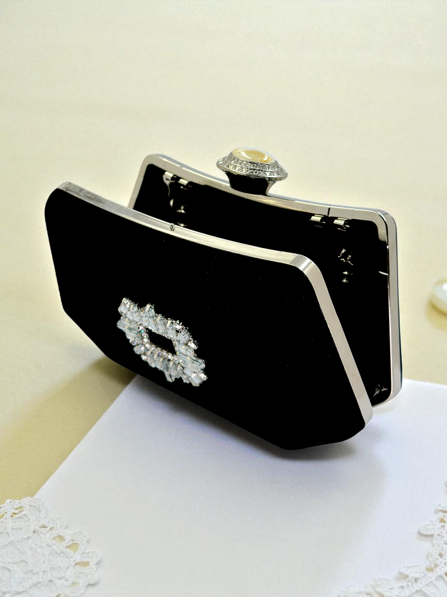 Siyah Kristal Taşlı İnci Detaylı Lüks Abiye Çanta Clutch