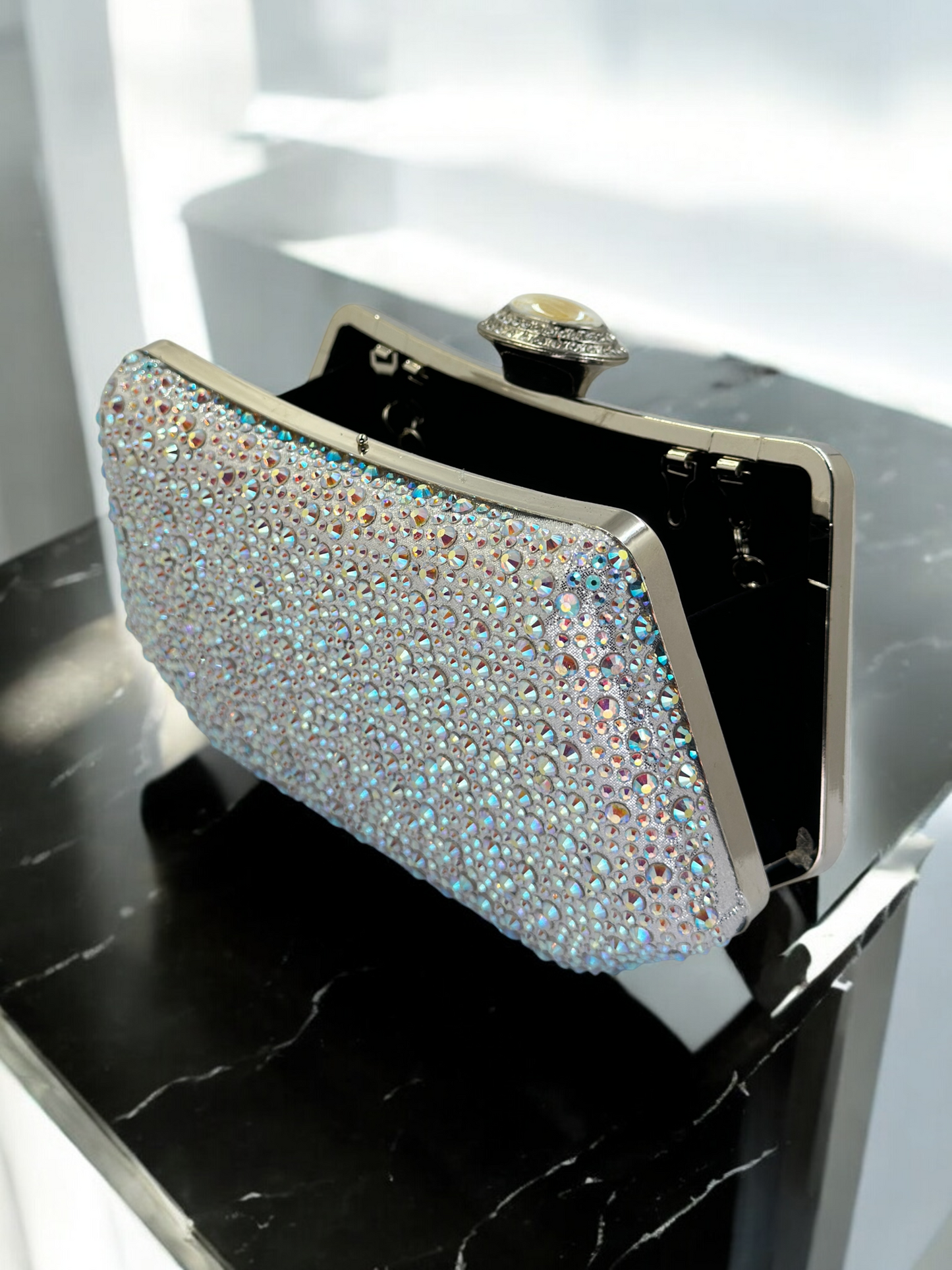 Lüks Kristal ve İnci Gece Çantası Clutch
