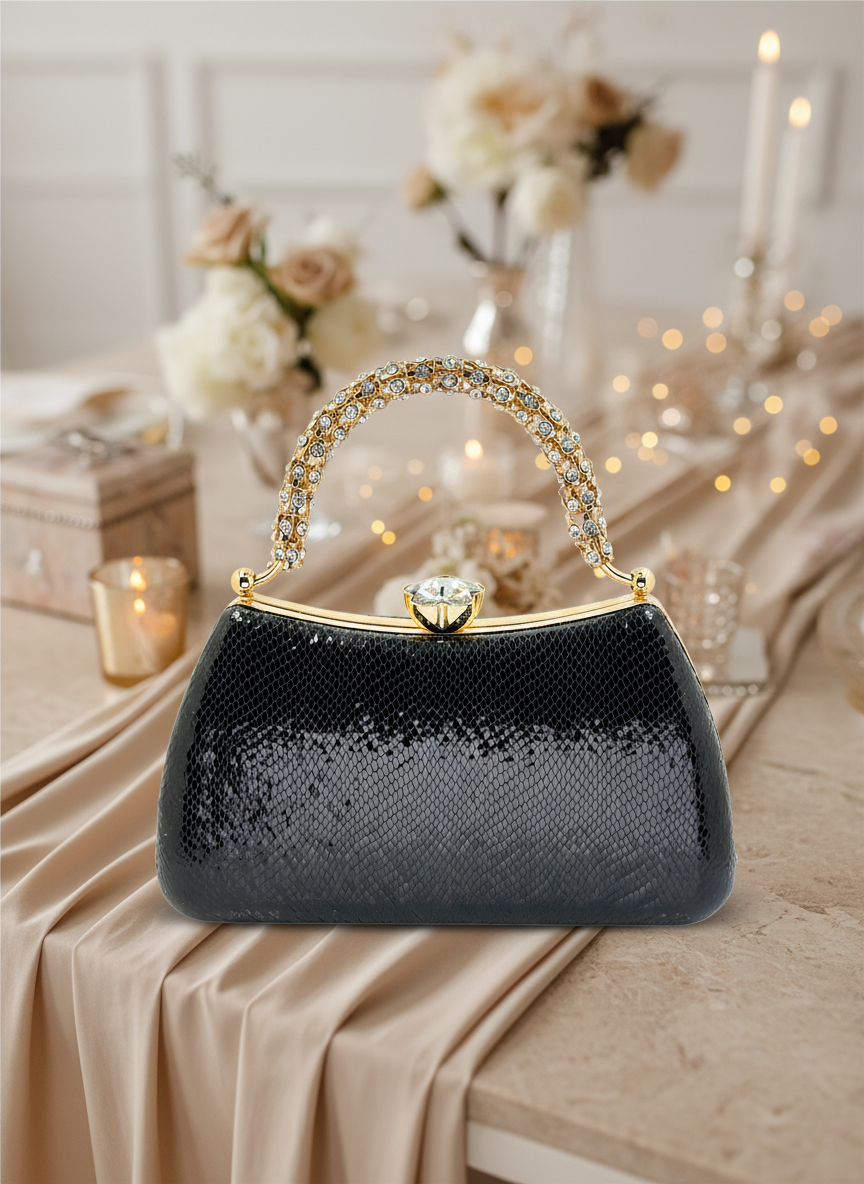 Kristal Desenli Taş Saplı Abiye Çanta, Gümüş Renk, Saten Clutch. Lüks düğün çantası ve gece çantası modelleri.