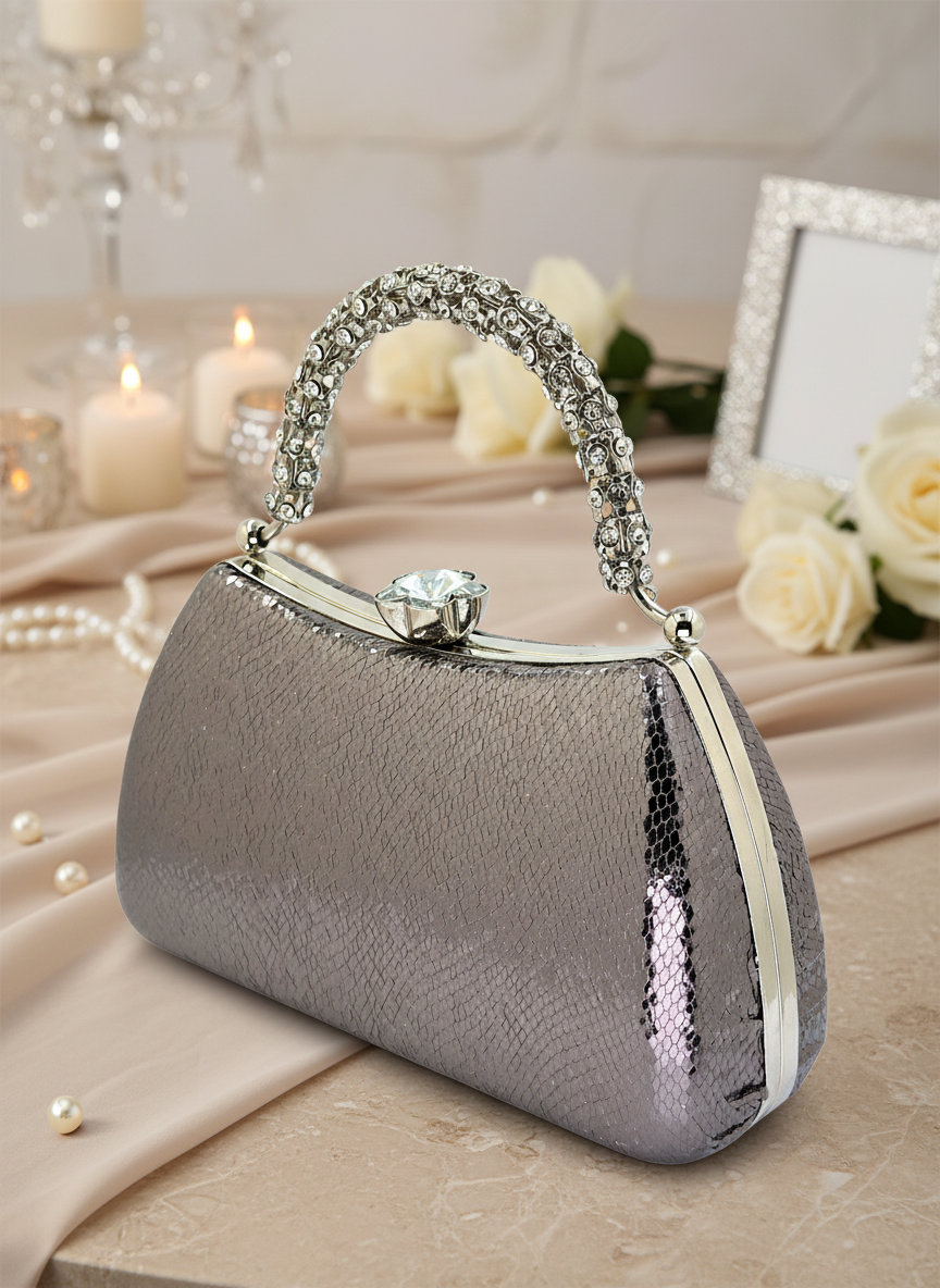 Kristal Desenli Taş Saplı Abiye Çanta, Gümüş Renk, Saten Clutch. Lüks düğün çantası ve gece çantası modelleri.